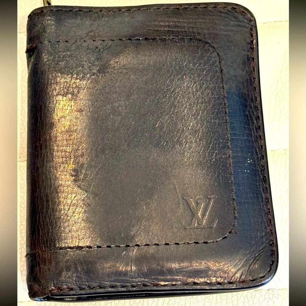 Louis Vuitton Luxe Dark Brown Men’s Bifold Wallet